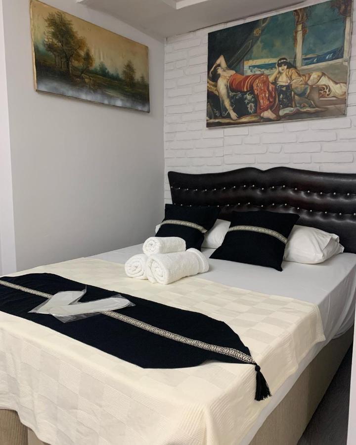 Antik Sofia Hotel Provincia di Provincia di Istanbul Esterno foto